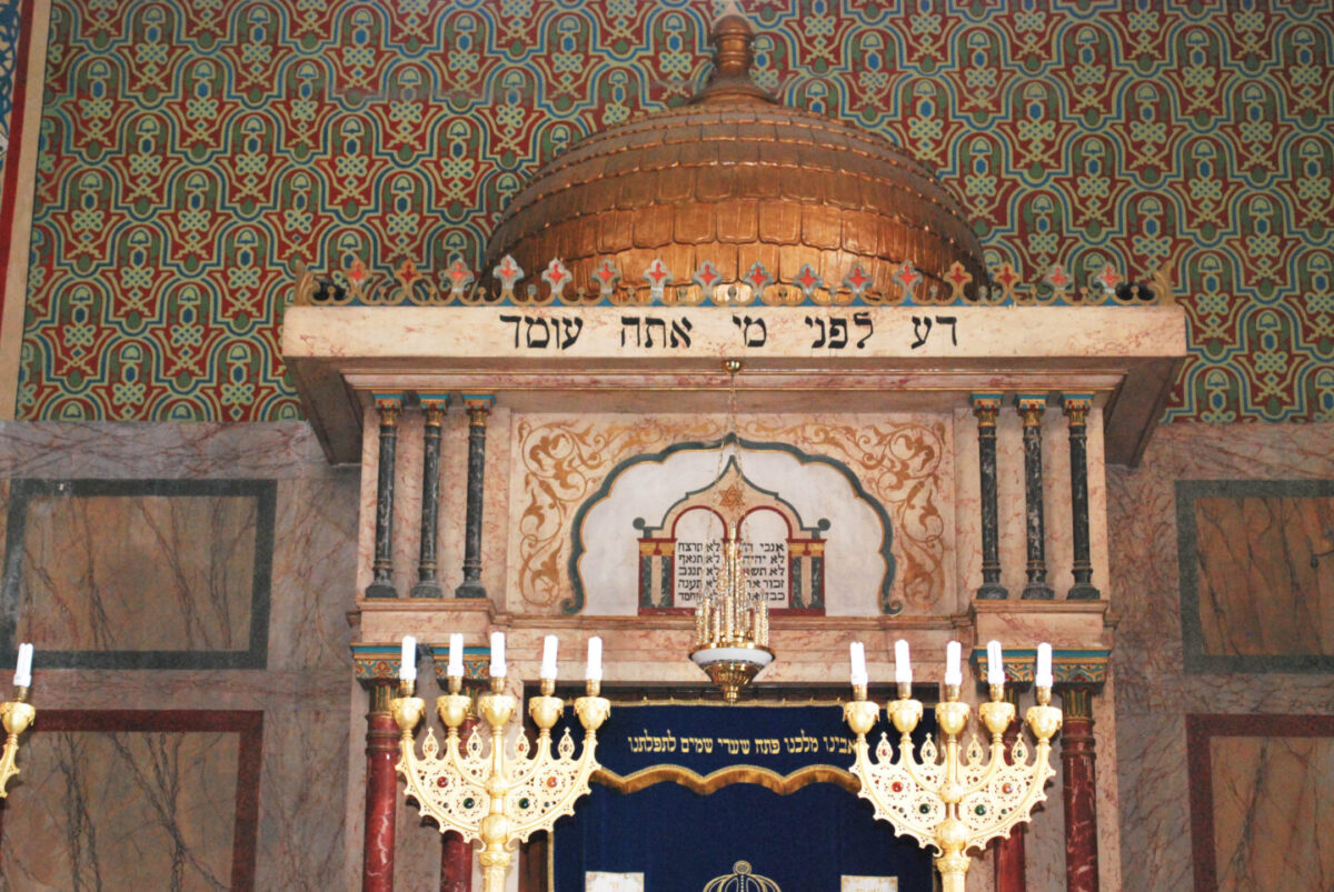Sofia-Synagogue-1-Jewish Heritage Tour in Bulgaria